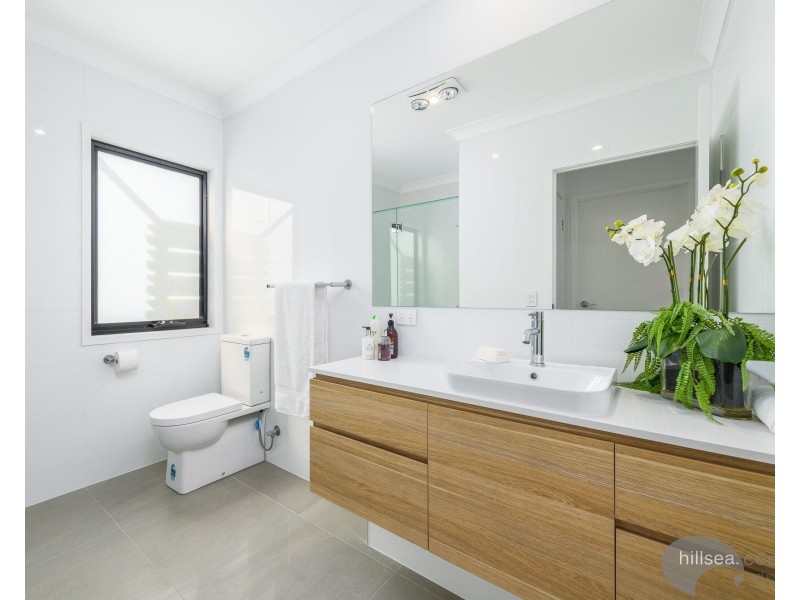 20/35 Sickle Avenue, Hope Island QLD 4212