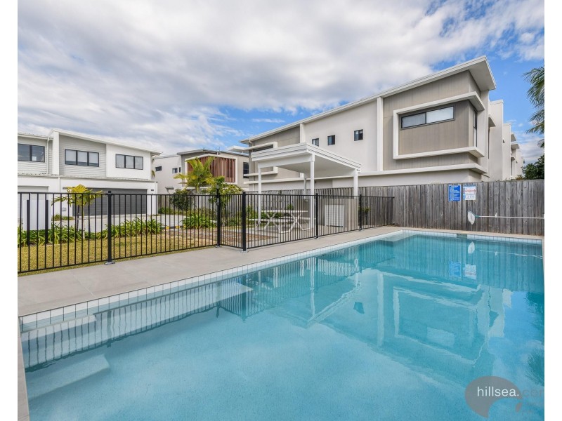 20/35 Sickle Avenue, Hope Island QLD 4212