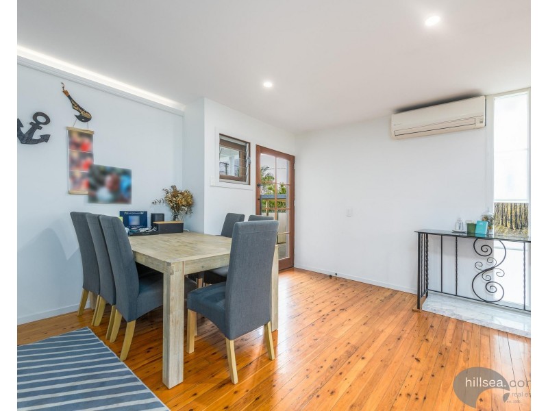 9 Allinga Street, Coombabah QLD 4216