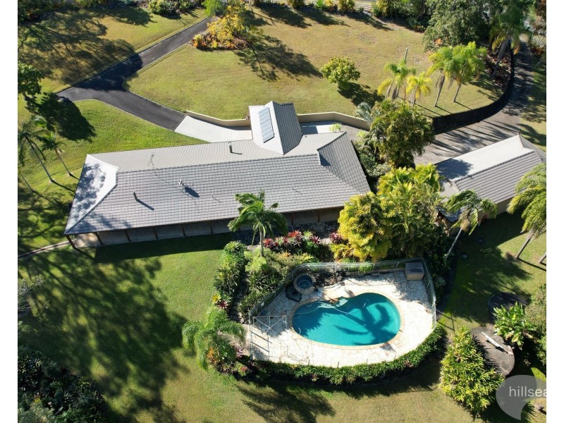 92 Crane Crescent, Nerang QLD 4211