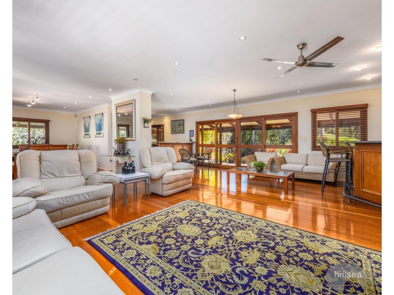 92 Crane Crescent, Nerang QLD 4211