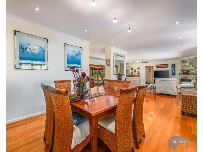 92 Crane Crescent, Nerang QLD 4211