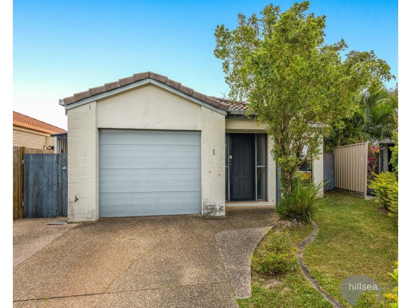 1/15 Gemma Glade, Labrador QLD 4215