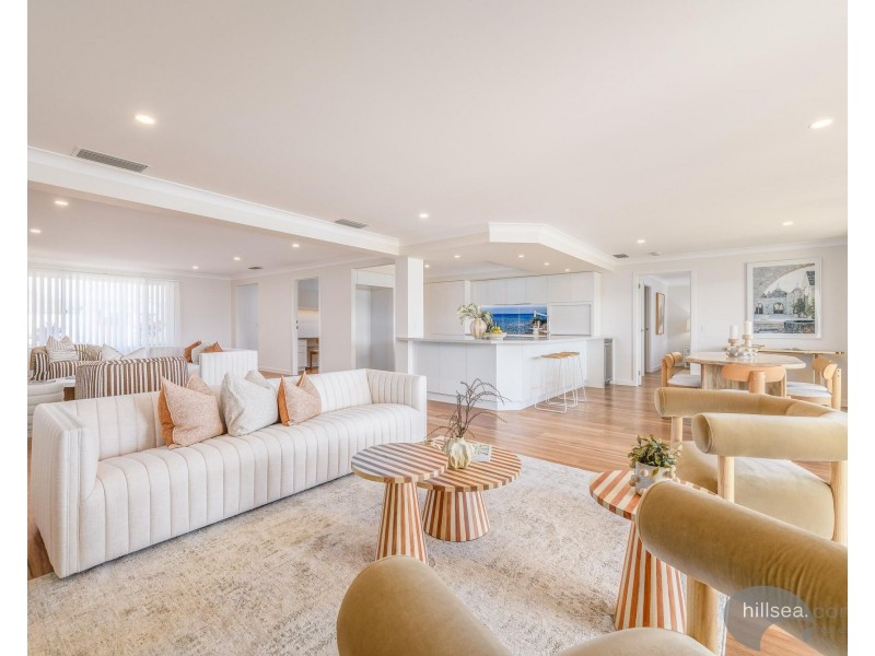 58 O’Grady Drive, Paradise Point QLD 4216