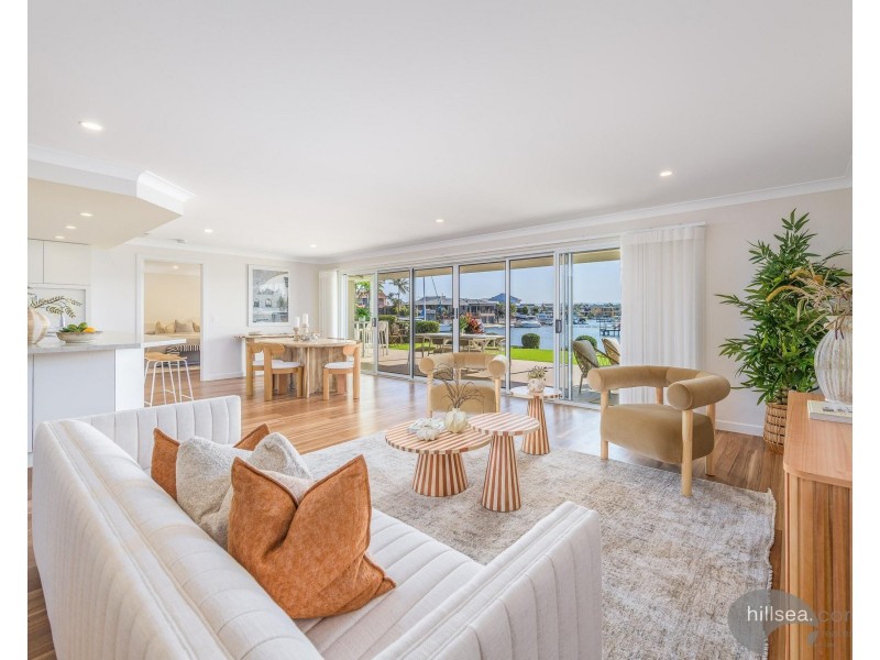 58 O’Grady Drive, Paradise Point QLD 4216