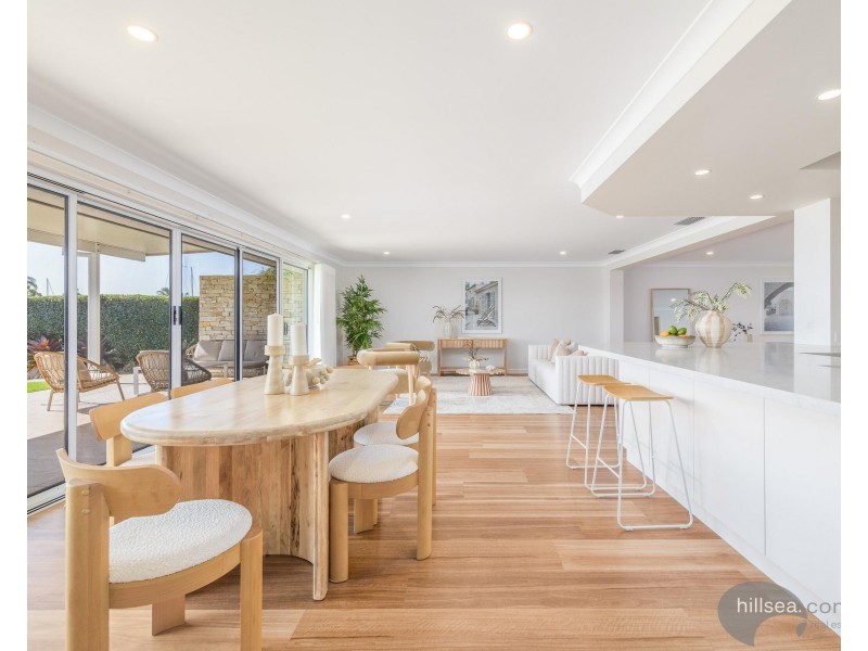 58 O’Grady Drive, Paradise Point QLD 4216