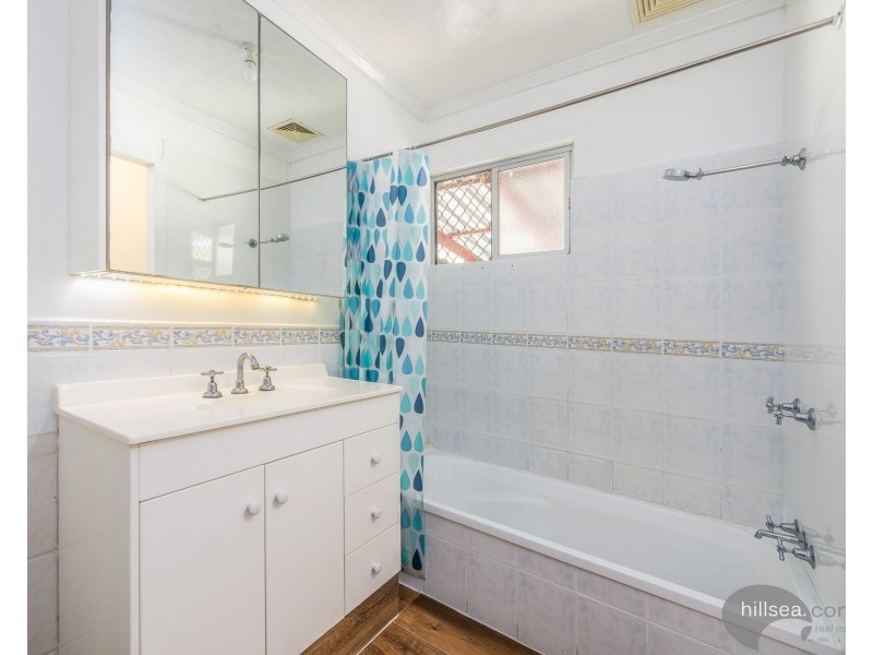 7 Morala Avenue, Biggera Waters QLD 4216