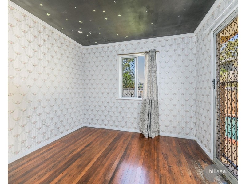 7 Morala Avenue, Biggera Waters QLD 4216