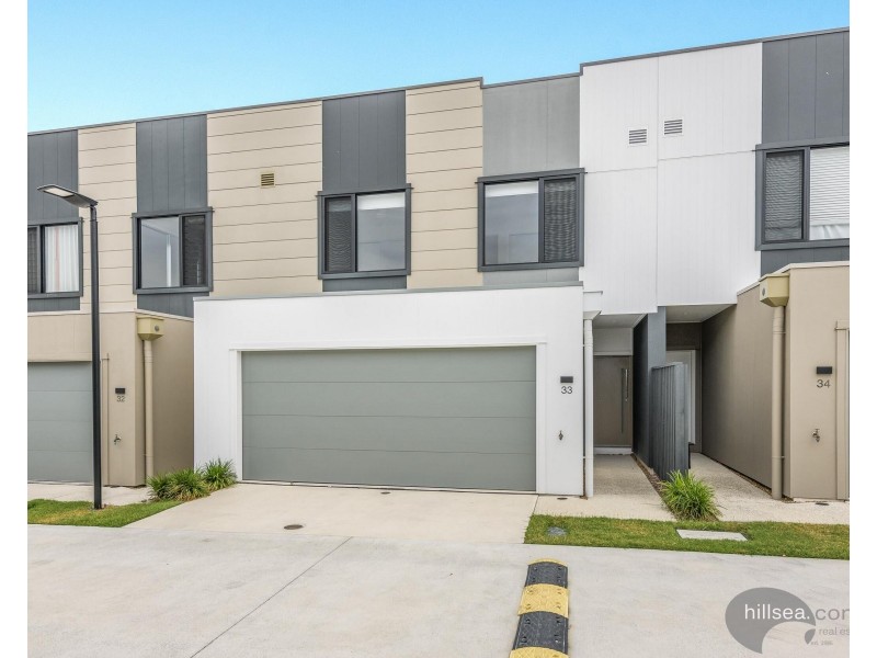 33/35 Grant Avenue, Hope Island QLD 4212