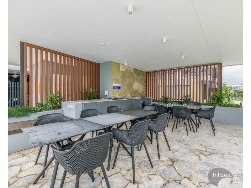 33/35 Grant Avenue, Hope Island QLD 4212