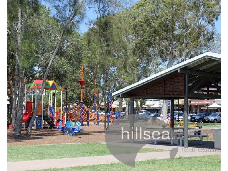 7/18 Abalone Avenue, Paradise Point QLD 4216