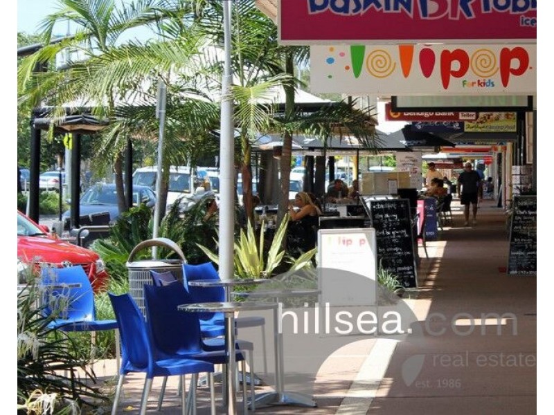 7/18 Abalone Avenue, Paradise Point QLD 4216