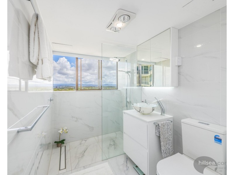 61/9 Bayview Street, Runaway Bay QLD 4216