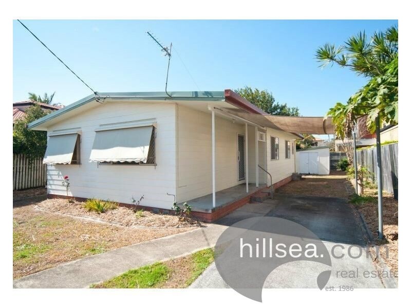 283 Bayview Street, Hollywell QLD 4216