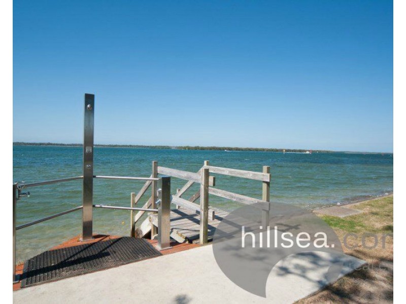 283 Bayview Street, Hollywell QLD 4216