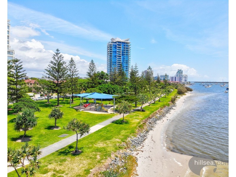 1109/33 Clark Street, Biggera Waters QLD 4216