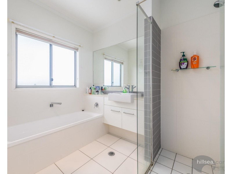 27/1 Manacor Place, Coombabah QLD 4216