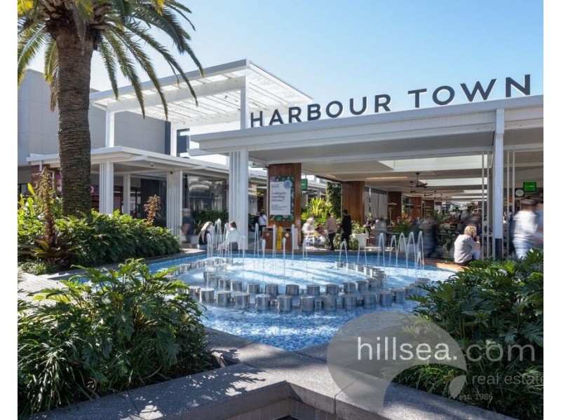 27/1 Manacor Place, Coombabah QLD 4216