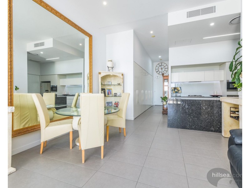 6101/6 Marina Promenade, Paradise Point QLD 4216
