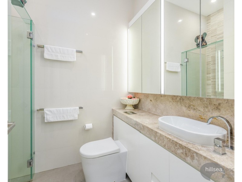 6101/6 Marina Promenade, Paradise Point QLD 4216