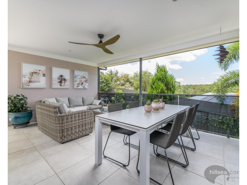 6 Middleham Fairway, Maudsland QLD 4210