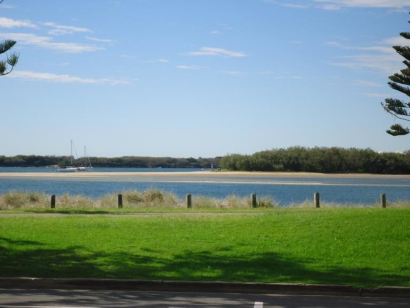 8/496 Marine Parade, Biggera Waters QLD 4216