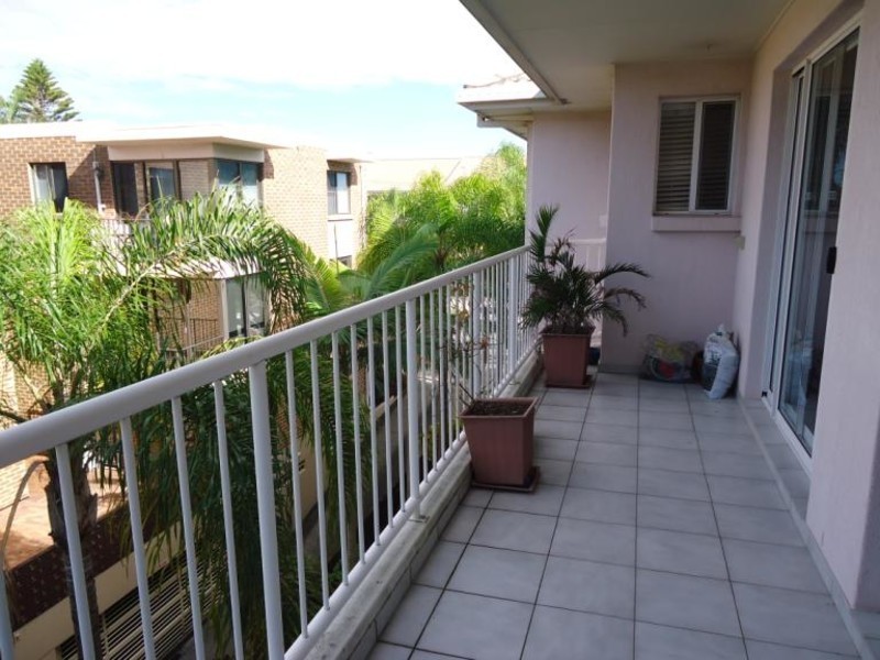 8/496 Marine Parade, Biggera Waters QLD 4216