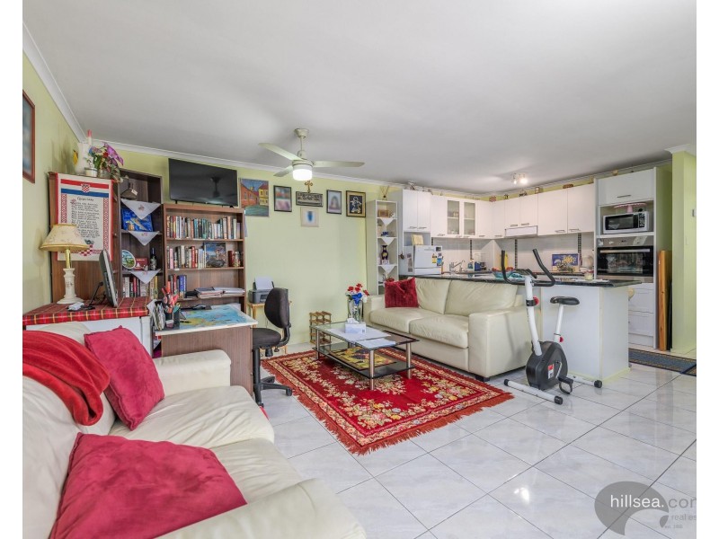 18/25 Ahern Street, Labrador QLD 4215