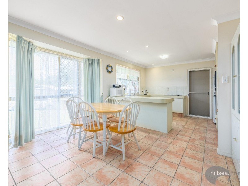 2/1 Penny Place, Arundel QLD 4214