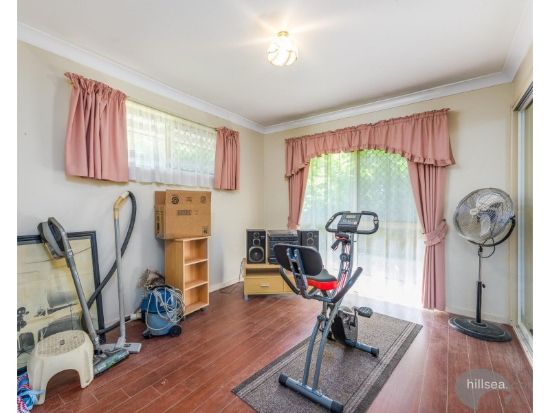 2/1 Penny Place, Arundel QLD 4214