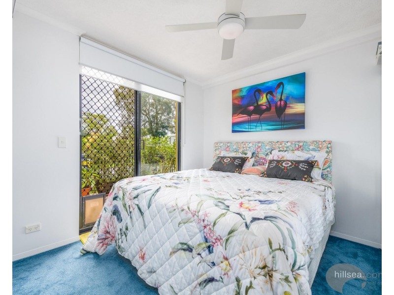 4/10-12 Bath Street, Labrador QLD 4215
