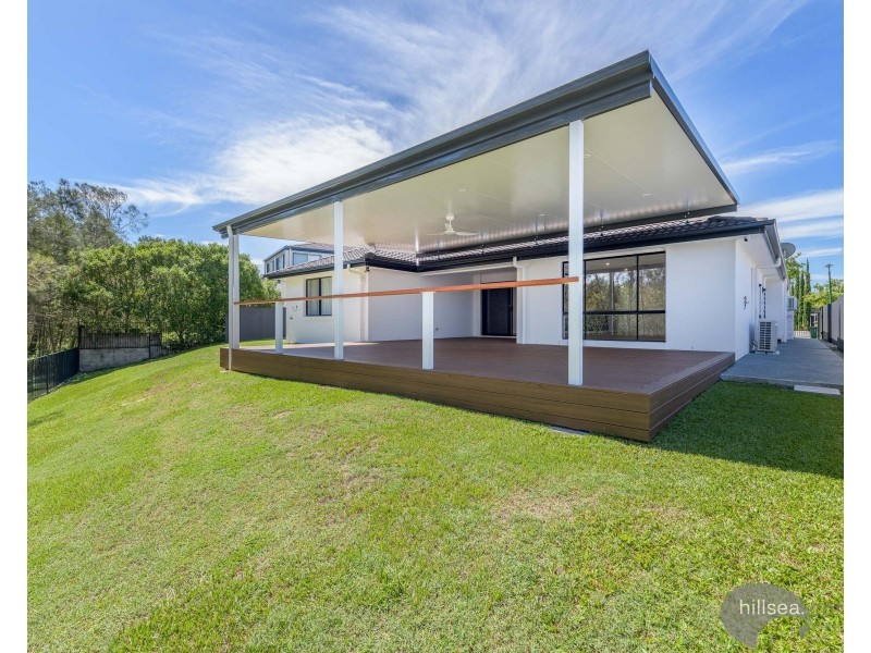 11 Ben Dalley Drive, Helensvale QLD 4212