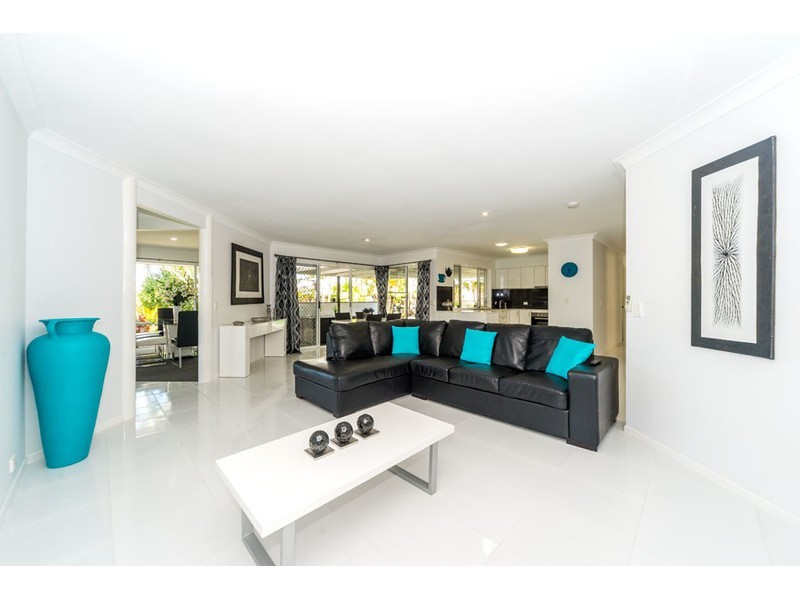 31 Monterey Keys Drive, Helensvale QLD 4212