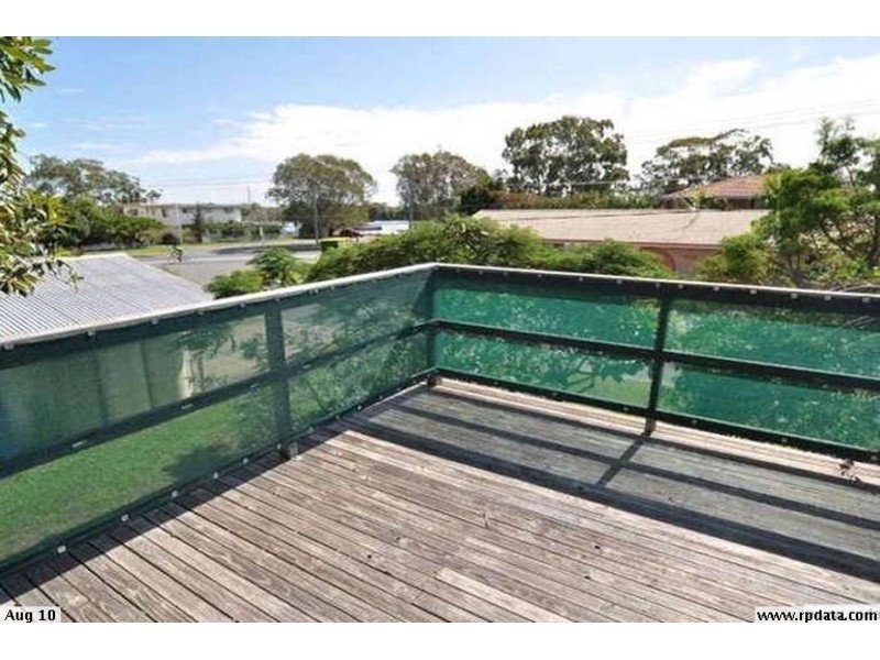 36 Shoveller Avenue, Paradise Point QLD 4216