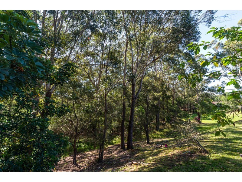 2/6 Nina Parade, Arundel QLD 4214