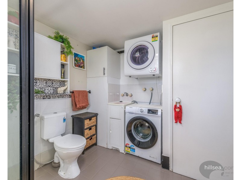 15/10-12 Bath Street, Labrador QLD 4215