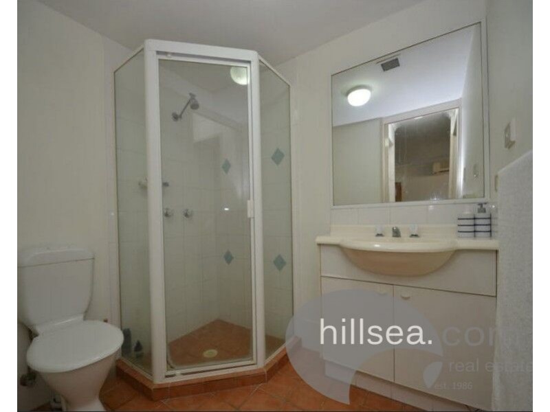 10/10-16 Genoa Street, Surfers Paradise QLD 4217