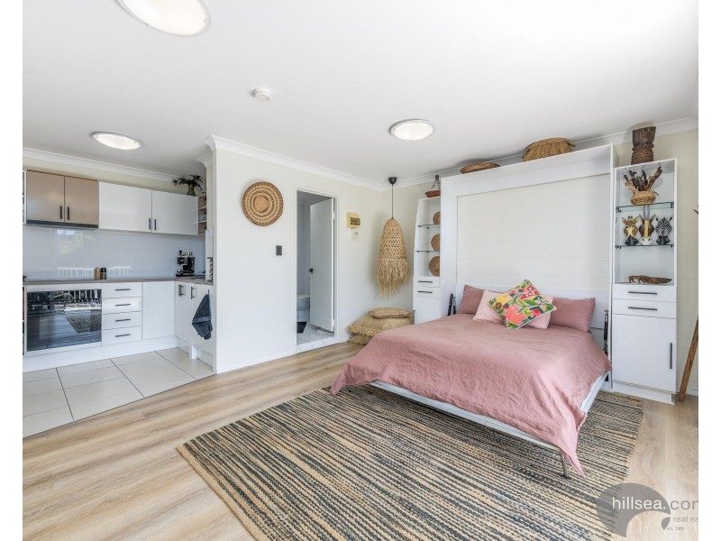 11/16-18 Abalone Avenue, Paradise Point QLD 4216