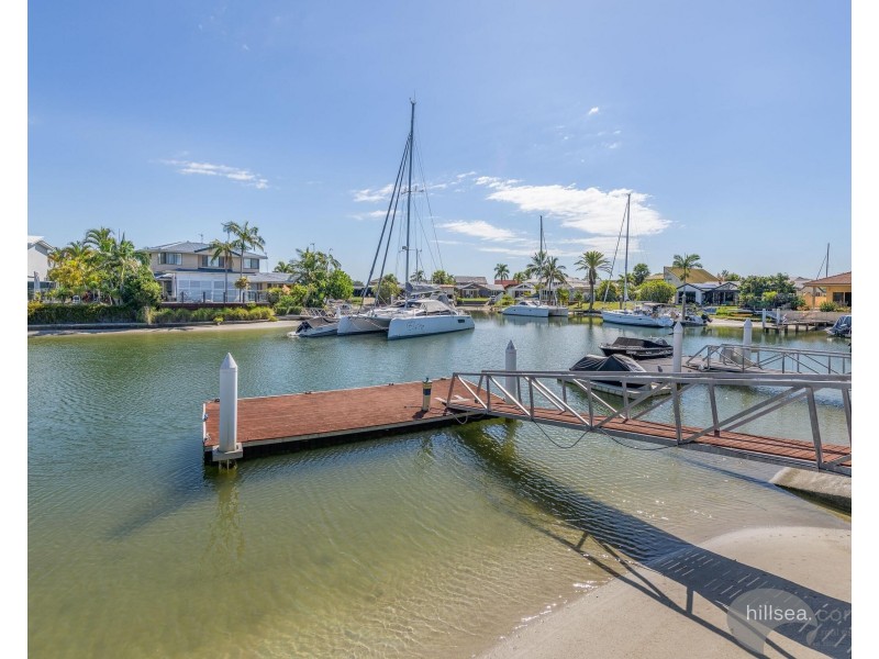 64 O’Grady Drive, Paradise Point QLD 4216
