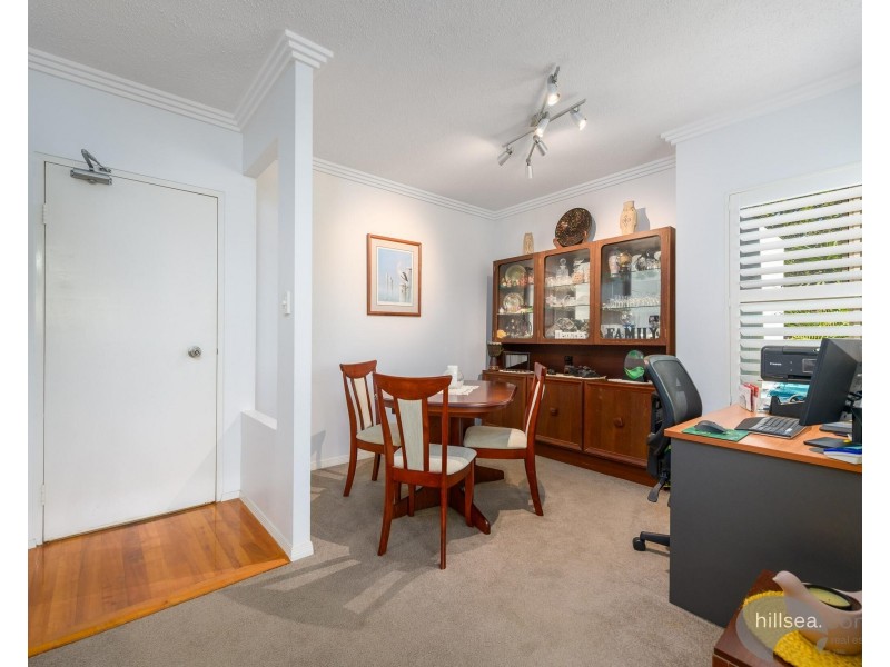 2/2 Oleander Avenue, Biggera Waters QLD 4216