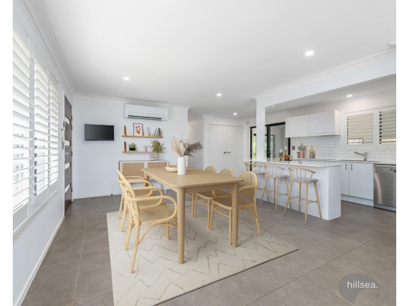 1 Mulkarra Street, Biggera Waters QLD 4216