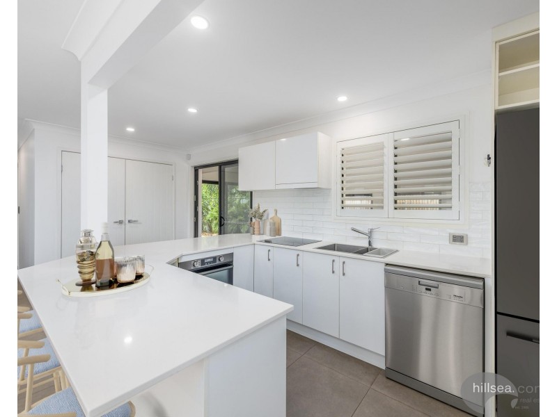 1 Mulkarra Street, Biggera Waters QLD 4216