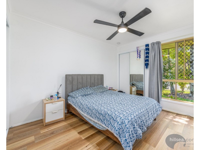 1/18 Orkney Place, Labrador QLD 4215