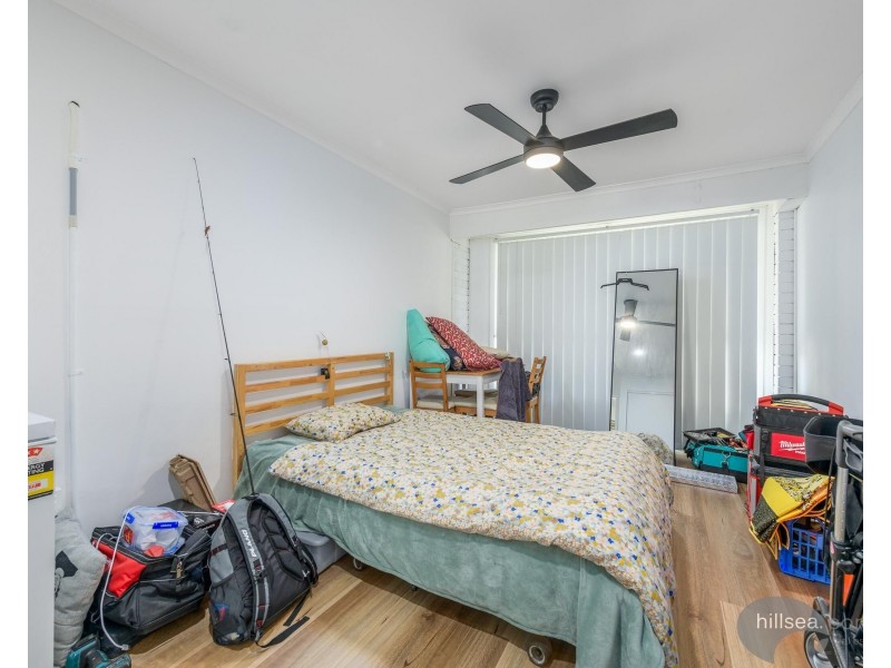 1/18 Orkney Place, Labrador QLD 4215