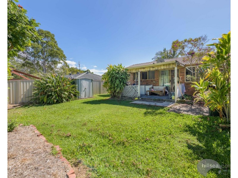 1/18 Orkney Place, Labrador QLD 4215