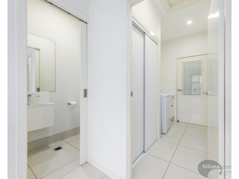 38 Deagon Drive, Runaway Bay QLD 4216
