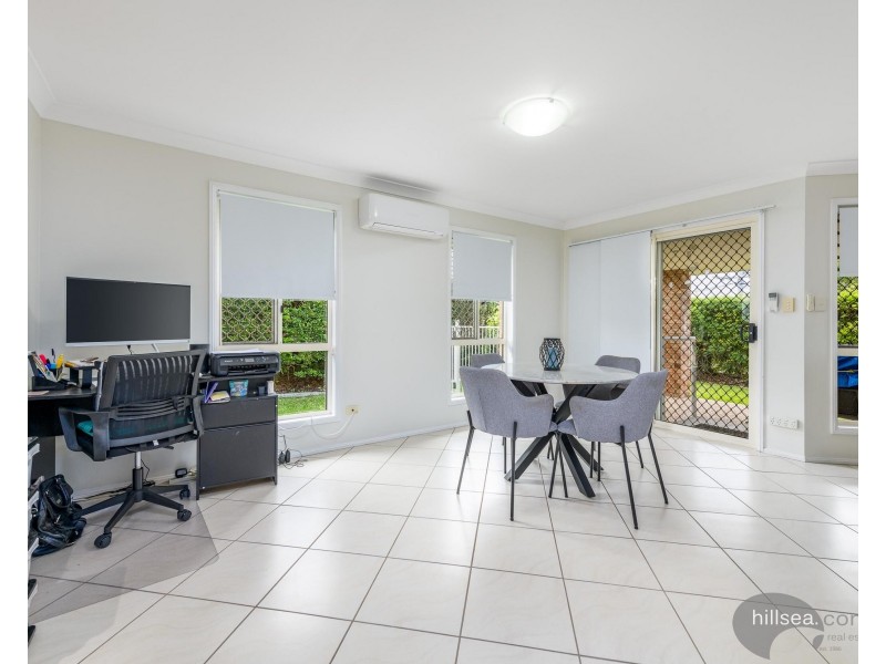 1/218 Central Street, Labrador QLD 4215