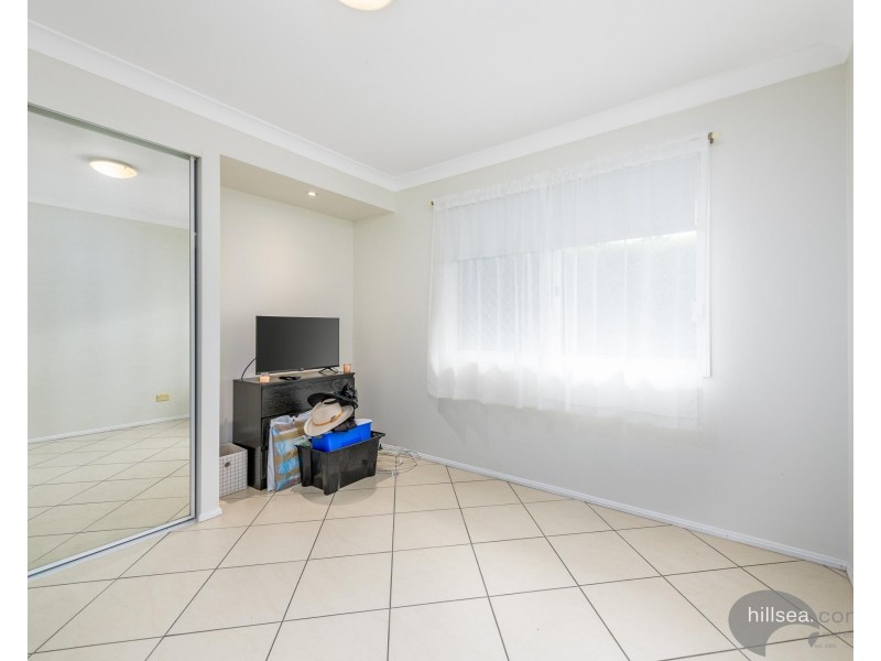 1/218 Central Street, Labrador QLD 4215