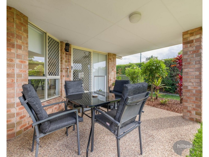1/218 Central Street, Labrador QLD 4215