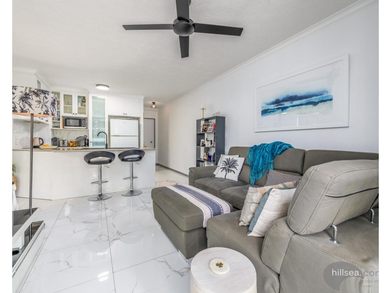 9/10-12 Bath Street, Labrador QLD 4215